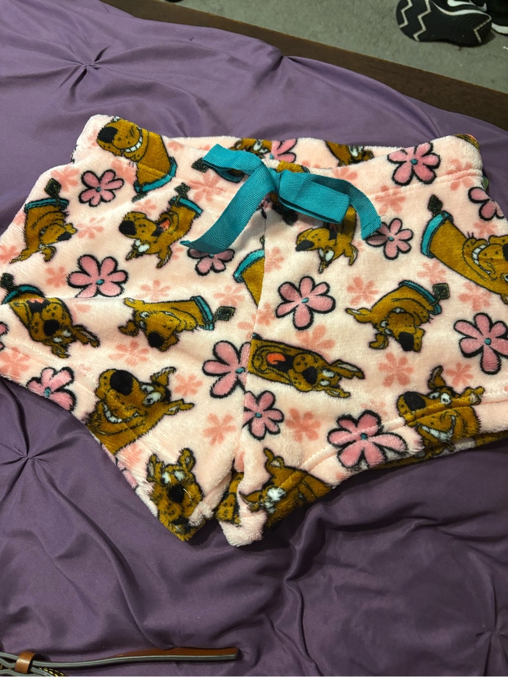Scooby-Doo Pink Fleece Lounge Shorts